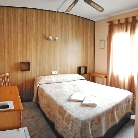 Hostal Cristina Dénia Eksteriør billede