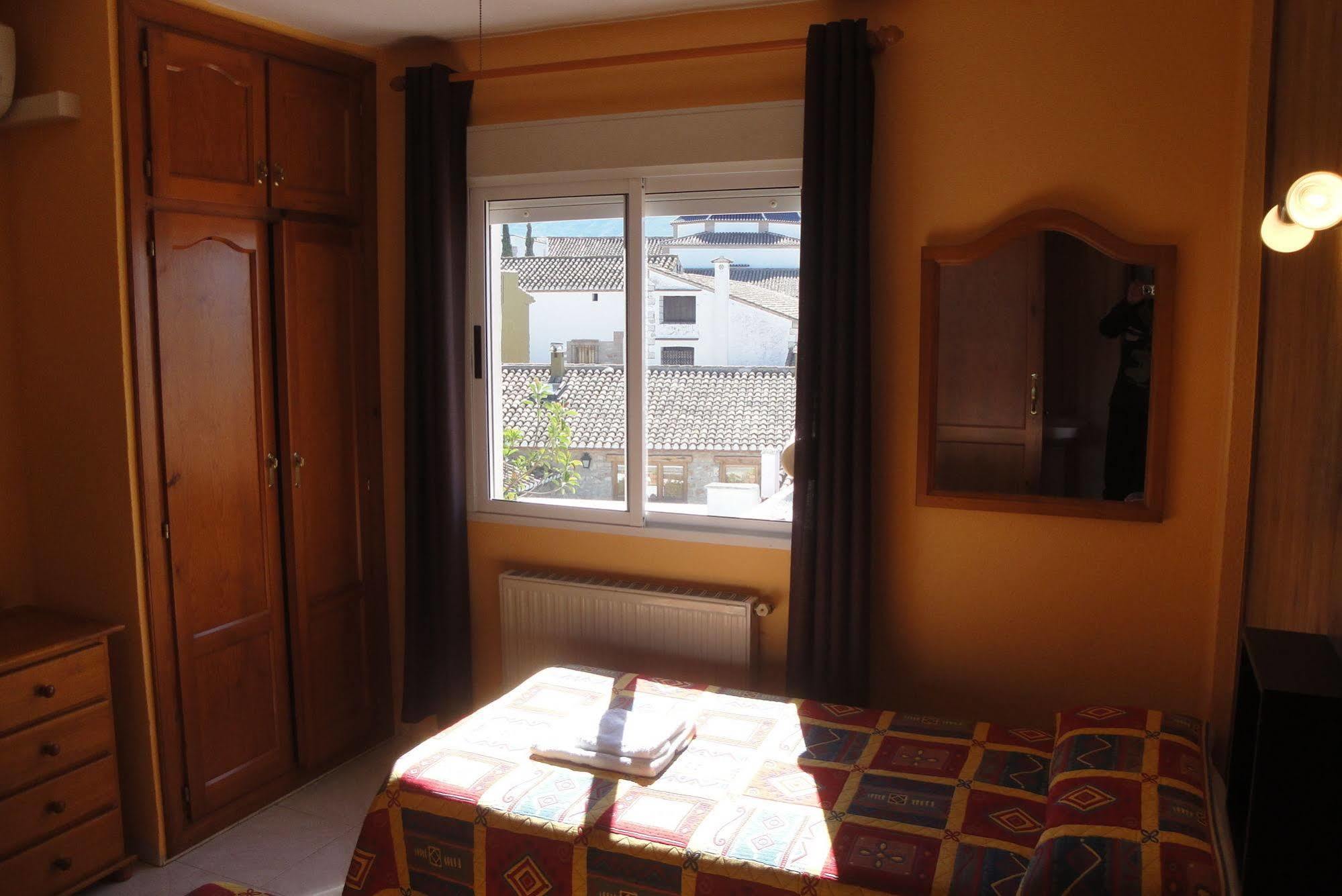 Hostal Cristina Dénia Eksteriør billede