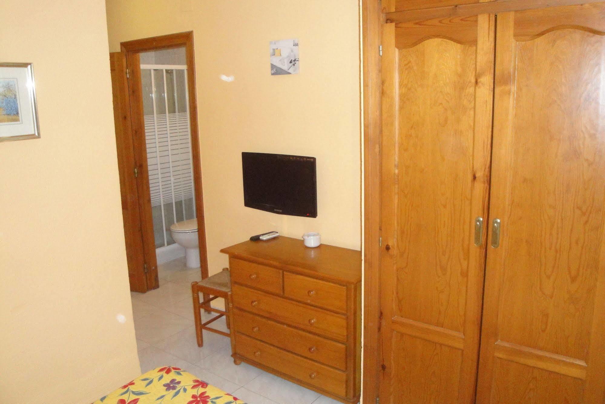 Hostal Cristina Dénia Eksteriør billede