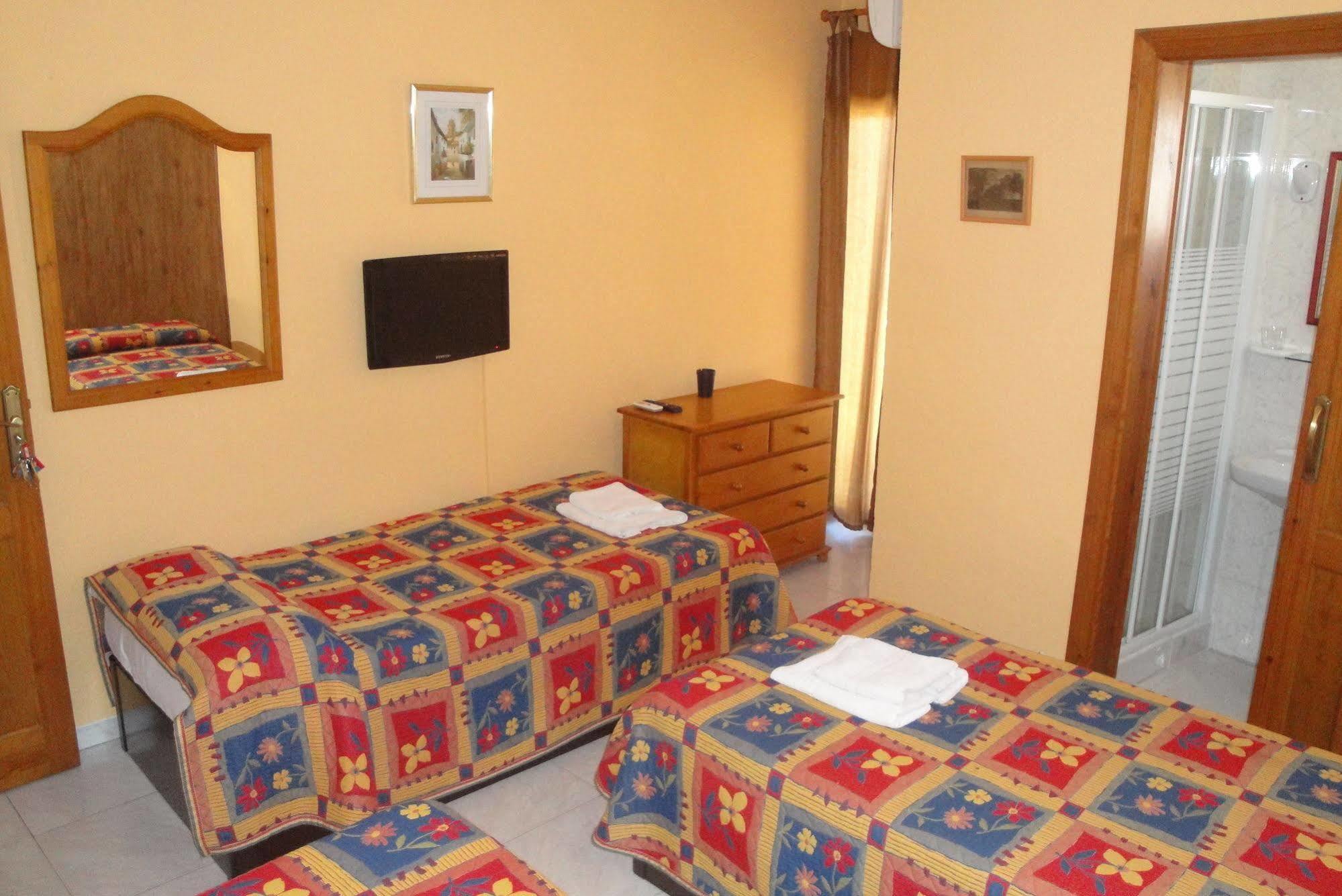 Hostal Cristina Dénia Eksteriør billede
